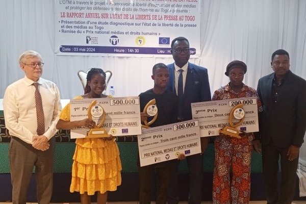 FOE TOGO prime 3 journalistes
